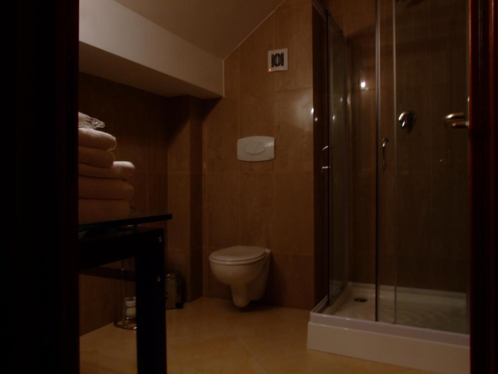 Hotel Royal Zalău Esterno foto